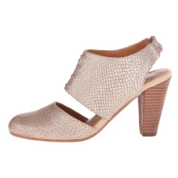 Seychelles NWOB Whirl Metallic Anthro Leather Block Heels - Picture 1 of 10
